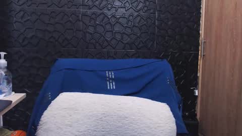 Viktor Herrera online show from October 29, 6:11 pm