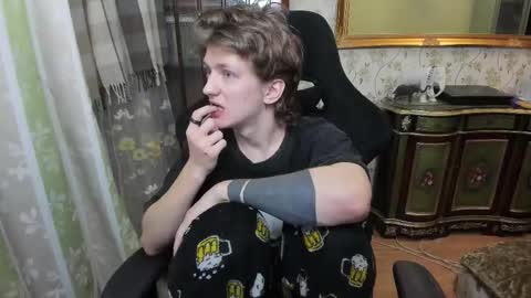 Dimoooooon online show from January 12, 7:40 pm