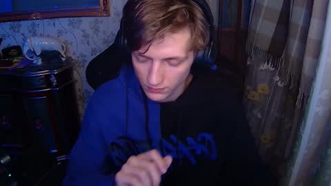 Dimoooooon online show from December 5, 4:34 pm