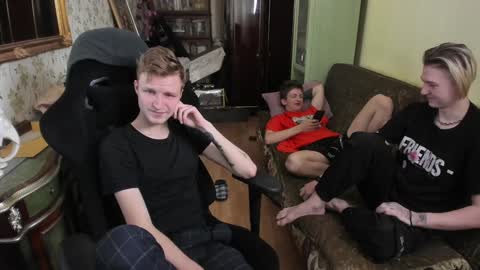 Dimoooooon online show from January 26, 9:51 pm