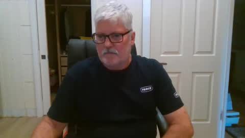 viper654321 online show from February 4, 7:58 am