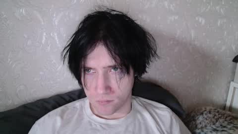 vitiligoboyy online show from February 3, 6:00 am