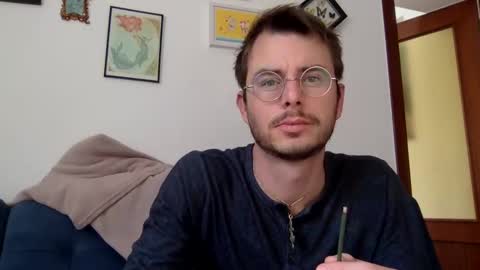 Viv online show from February 26, 9:21 am