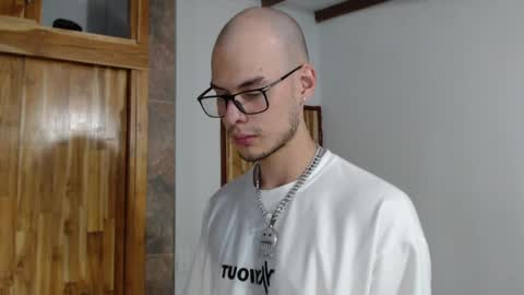 Vlad online show from April 9, 5:05 am