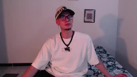 Vlad online show from February 25, 4:02 am