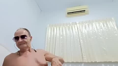 Snapshot of walleja chatting on September 10, 3:32 pm walleja online show from September 10, 3:32 pm