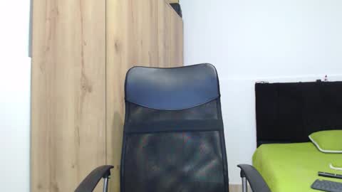 WALTER BROWN  online show from November 24, 4:52 pm