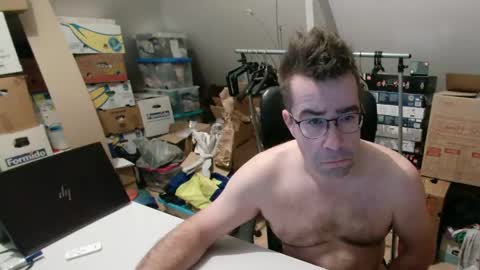 Snapshot of wammes85 chatting on December 25, 2:25 am wammes online show from December 25, 2:25 am