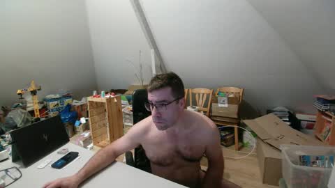 Snapshot of wammes85 chatting on December 12, 9:48 pm wammes online show from December 12, 9:48 pm