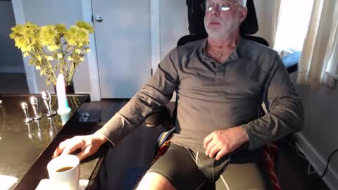 wasted_daze_ online show from February 7, 12:45 pm