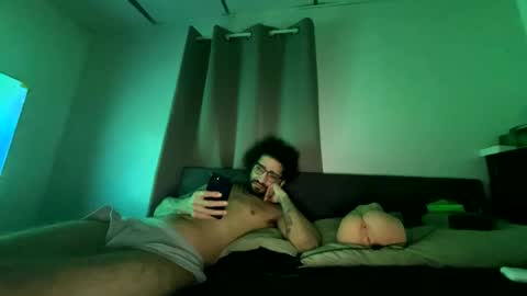 ShootingWebs online show from November 13, 6:18 am