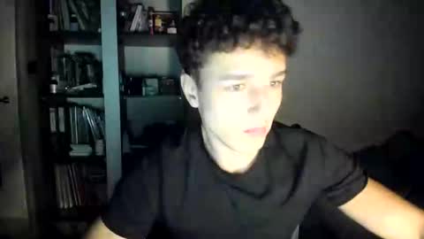 wee_willy_winky online show from May 26, 9:44 pm