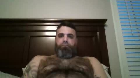Snapshot of weezy210 chatting on February 18, 11:33 am Weezy online show from February 18, 11:33 am