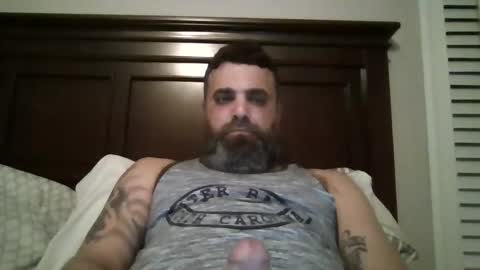 Snapshot of weezy210 chatting on February 14, 12:09 am Weezy online show from February 14, 12:09 am