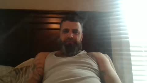Snapshot of weezy210 chatting on February 8, 3:00 pm Weezy online show from February 8, 3:00 pm