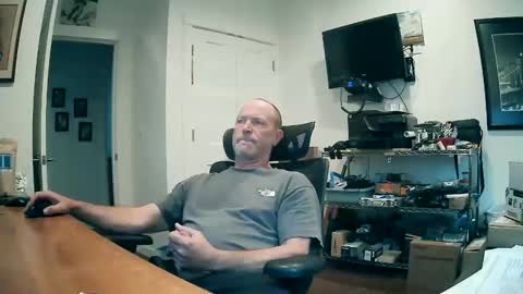 weseeyouwatching online show from October 26, 7:38 pm