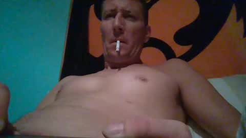 Snapshot of wetduck77777 chatting on October 25, 11:23 am wetduck77777 online show from October 25, 11:23 am