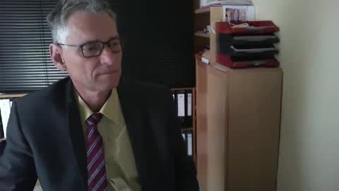 Franz online show from April 24, 6:49 am