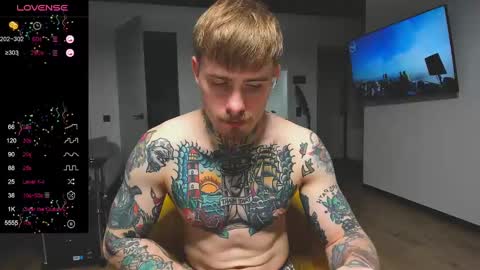 Max online show from December 3, 4:02 am