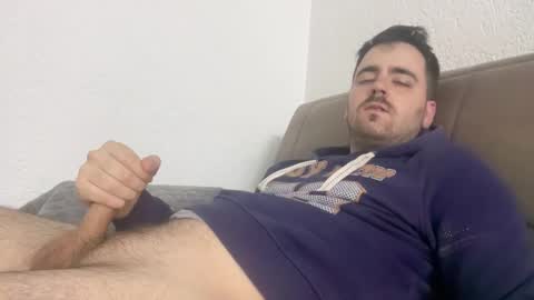 white_wizard_ online show from May 7, 12:00 am
