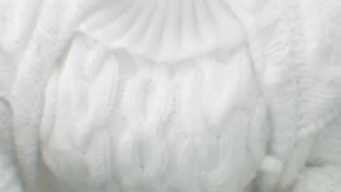 whitesweater online show from February 10, 7:04 am