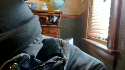 whydog online show from December 15, 6:27 pm