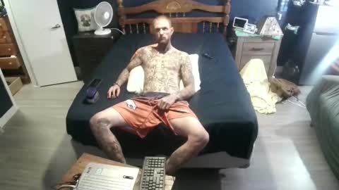 whyteboi8989 online show from September 22, 7:30 am