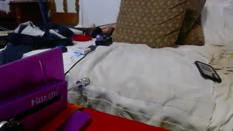 wildfreek6969 online show from January 1, 12:55 pm