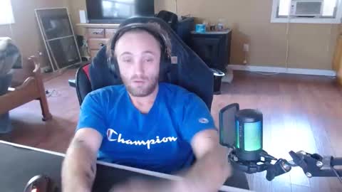 XXX online show from November 16, 6:43 pm