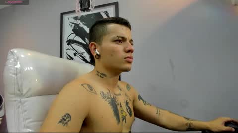 wild online show from October 20, 3:21 am