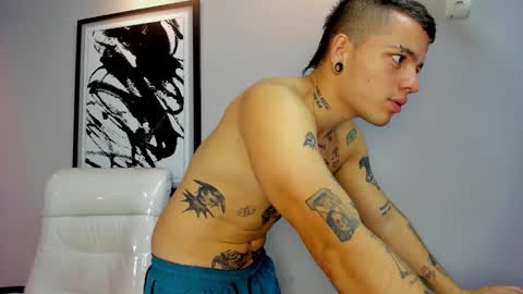 wild online show from September 28, 2:20 am