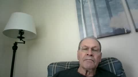 Snapshot of willnedoher chatting on December 7, 2:02 pm Willhedoher online show from December 7, 2:02 pm