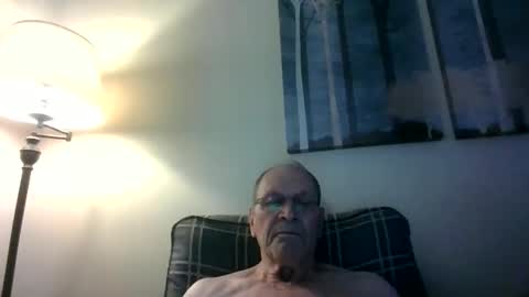Snapshot of willnedoher chatting on September 10, 1:32 pm Willhedoher online show from September 10, 1:32 pm
