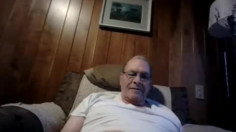 Snapshot of willnedoher chatting on December 28, 1:08 pm Willhedoher online show from December 28, 1:08 pm