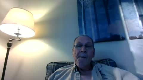 Snapshot of willnedoher chatting on December 12, 1:28 pm Willhedoher online show from December 12, 1:28 pm