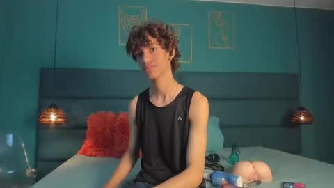 willturneer online show from March 16, 5:44 am