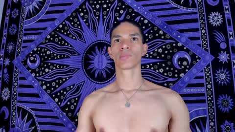 willy_veins online show from December 16, 12:06 pm