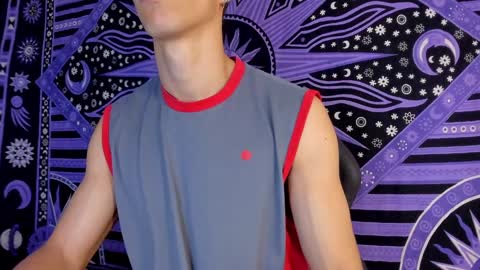 willy_veins online show from December 5, 2:31 am