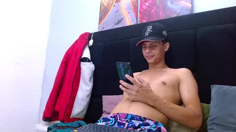 Wiltom online show from December 15, 11:02 pm