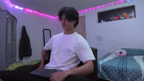 Ken online show from April 3, 7:38 am