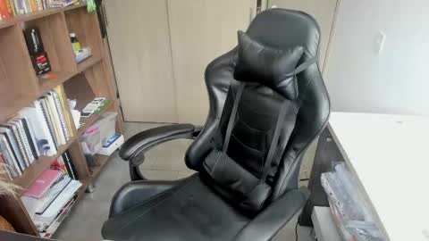 wolker_allan online show from December 18, 6:26 pm