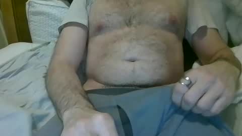 Snapshot of wolverine82c chatting on February 21, 4:29 am wolverine82c online show from February 21, 4:29 am