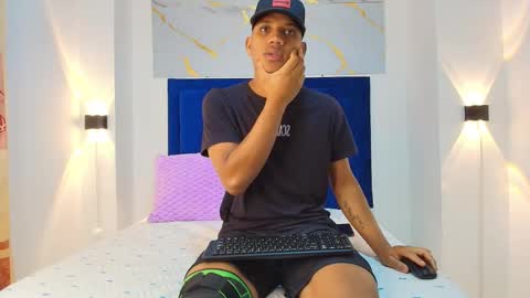 wonder172021 online show from February 4, 11:49 am