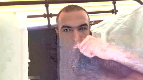 woof_wolf37 online show from October 18, 5:18 pm