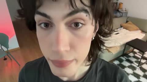 Glen online show from March 12, 3:53 pm