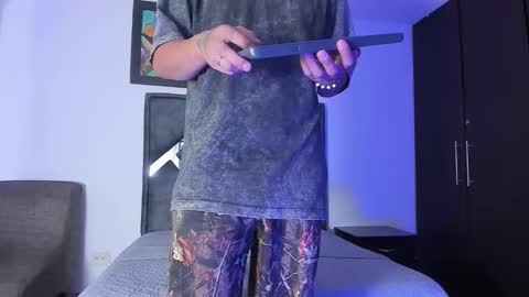 wyatt online show from November 10, 12:21 pm