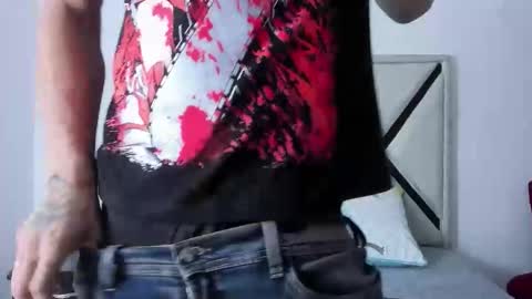 wyatt online show from December 1, 12:52 pm