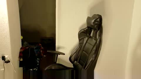 Wyatt online show from March 24, 5:12 am