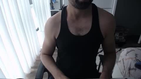 Snapshot of x_____0_____x chatting on September 19, 10:26 am Mr. Lonely online show from September 19, 10:26 am
