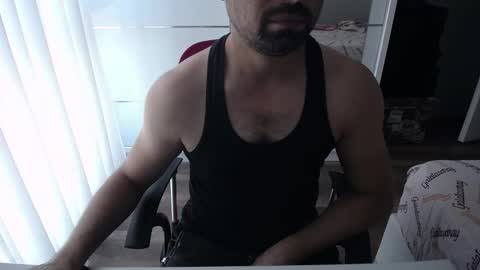 Snapshot of x_____0_____x chatting on September 11, 11:53 am Mr. Lonely online show from September 11, 11:53 am